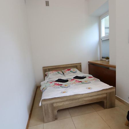 Fantastic Waw - C19 Room F Варшава Екстер'єр фото